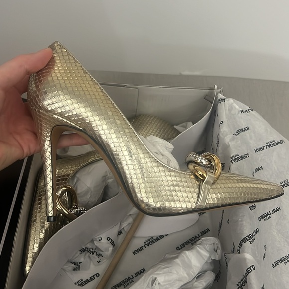 KARL LAGERRFELD CARMY CHAMPAGNE SNAKE-PRINT LEATHER 7 STILETTOS - Picture 8 of 11